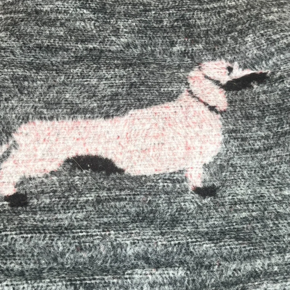 European Studio Luxe Reversible Throw 50x70 Dog Print Reversible Woven Jacquard
